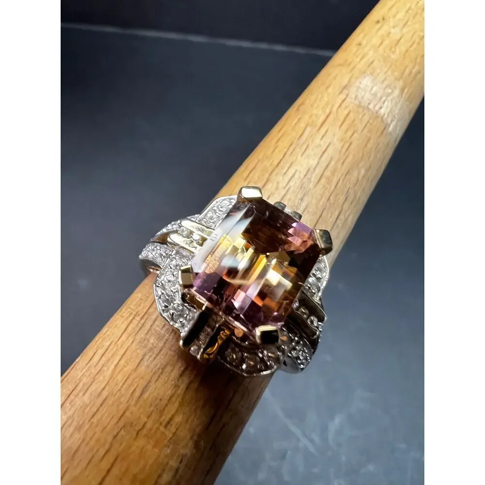unknown vintage gold